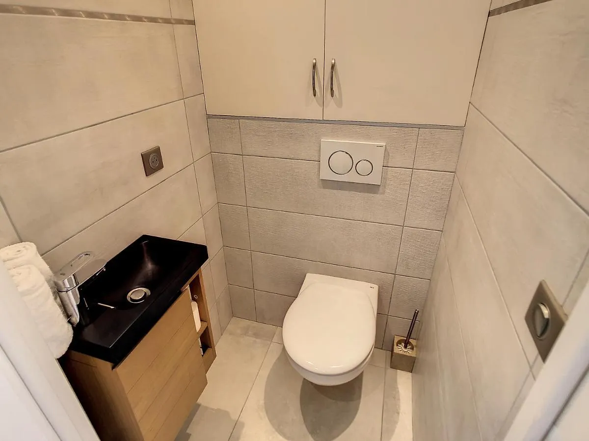 Beautiful 1 Bedroom With Garden On The Croisette 254 Cannes Francie